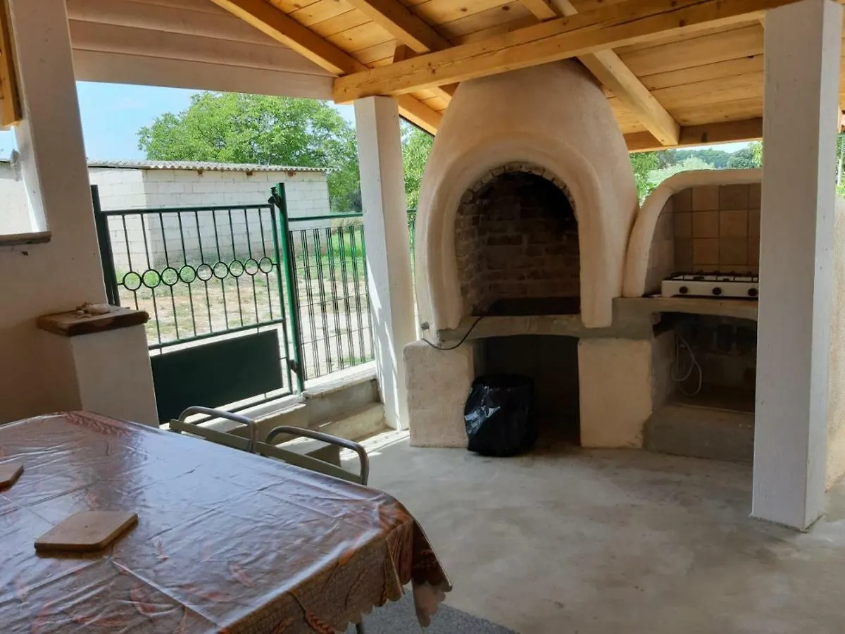 Appartement Amfora à Pula